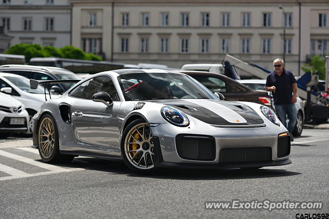 Porsche 911 GT2 spotted in Warsaw, Poland