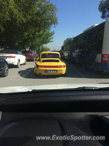 Porsche 911 Turbo spotted in Istanbul, Turkey