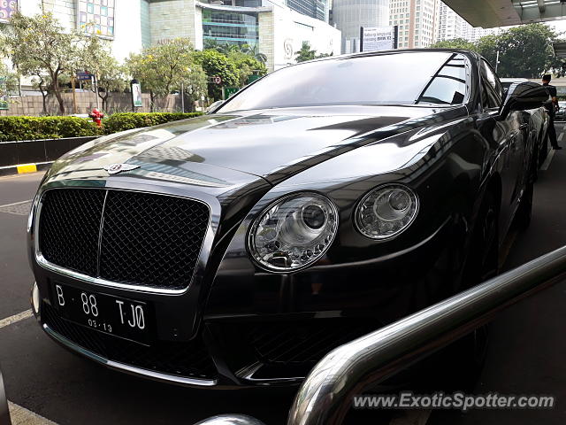 Bentley Continental spotted in Jakarta, Indonesia