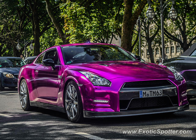 Nissan GT-R spotted in Düsseldorf, Germany