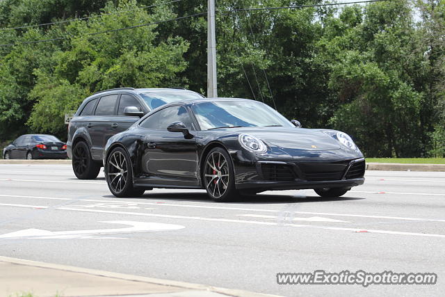 Porsche 911 spotted in Riverview, Florida