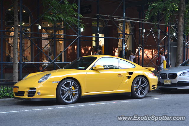 Porsche 911 Turbo spotted in Manhattan, New York