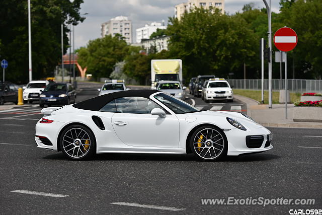 Porsche 911 Turbo spotted in Warsaw, Poland