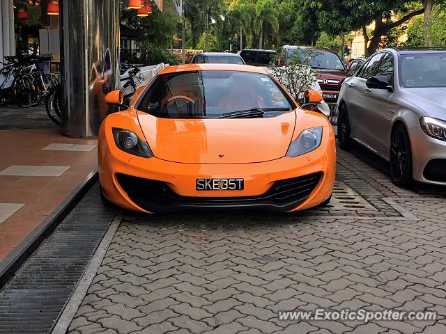 Mclaren MP4-12C spotted in Singapore, Singapore