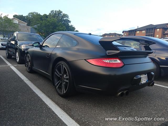 Porsche 911 GT3 spotted in Wayzata, Minnesota