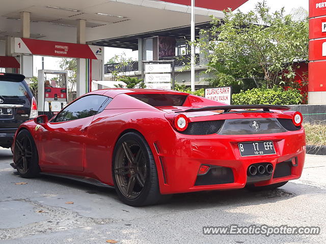 Ferrari 458 Italia spotted in Jakarta, Indonesia