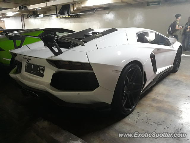 Lamborghini Aventador spotted in Jakarta, Indonesia