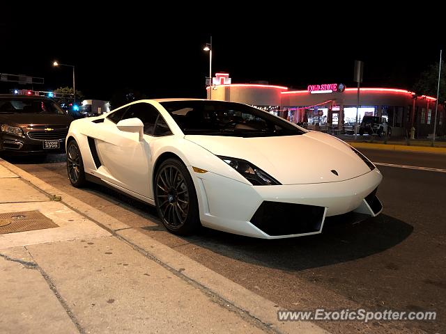 Lamborghini Gallardo spotted in Albuquerque, New Mexico