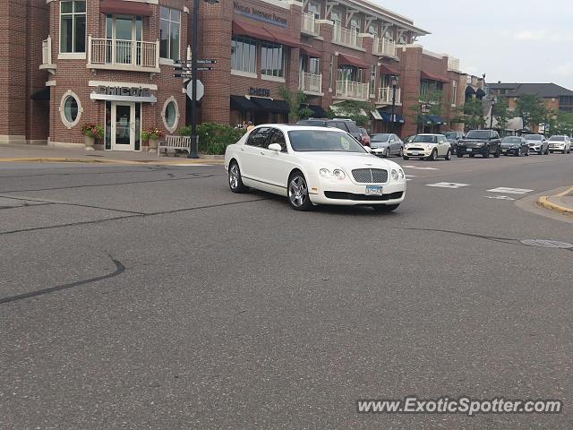 Bentley Flying Spur spotted in Wayzata, Minnesota