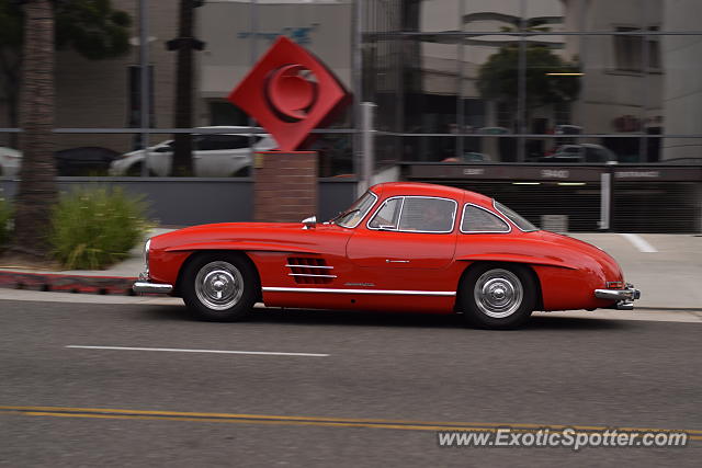 Mercedes 300SL spotted in Beverly Hills, California