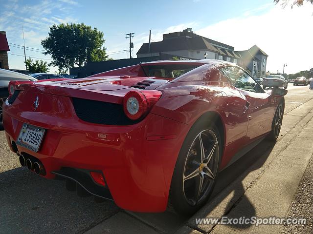 Ferrari 458 Italia spotted in Wayzata, Minnesota