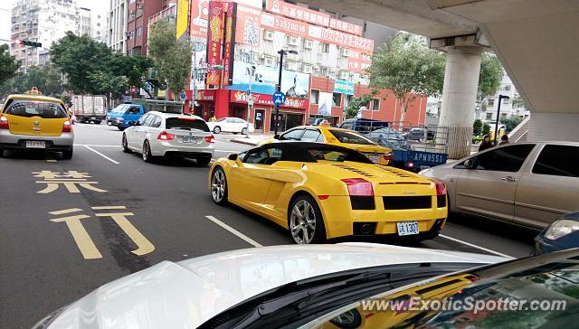 Lamborghini Gallardo spotted in Taipei, Taiwan