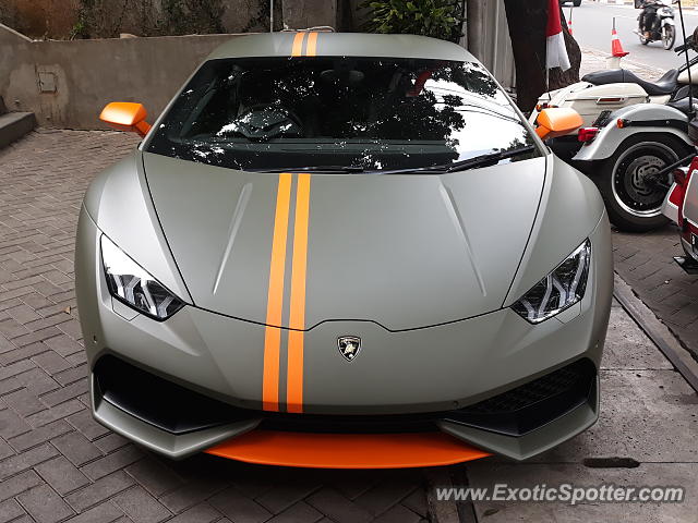 Lamborghini Huracan spotted in Jakarta, Indonesia