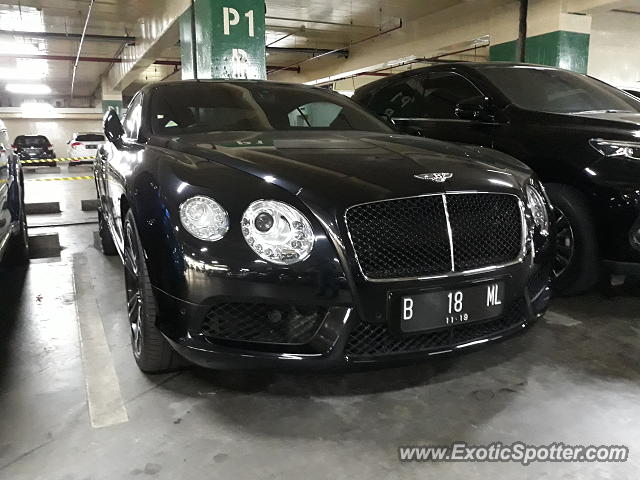 Bentley Continental spotted in Jakarta, Indonesia