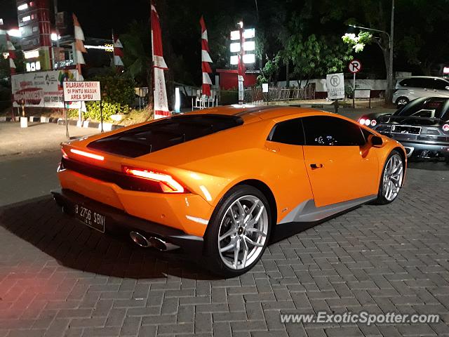 Lamborghini Huracan spotted in Jakarta, Indonesia