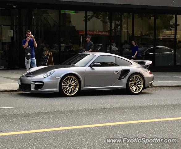 Porsche 911 GT2 spotted in Vancouver, Canada