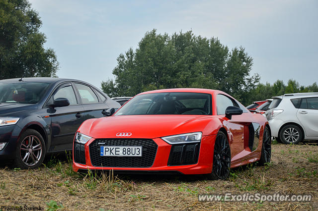 Audi R8 spotted in Wrocław, Poland