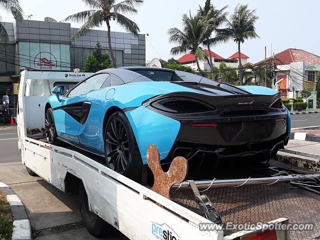 Mclaren 570S spotted in Jakarta, Indonesia