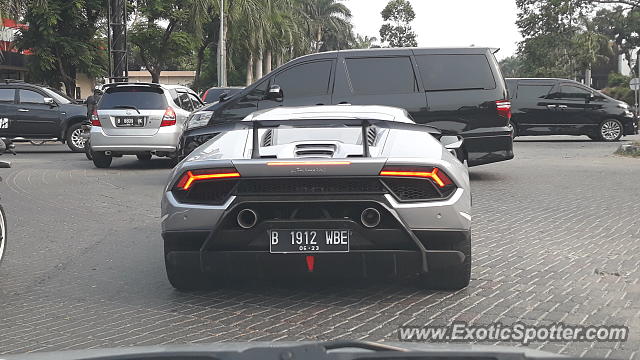 Lamborghini Huracan spotted in Jakarta, Indonesia