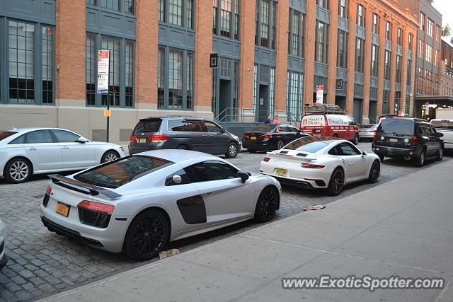 Audi R8 spotted in Manhattan, New York