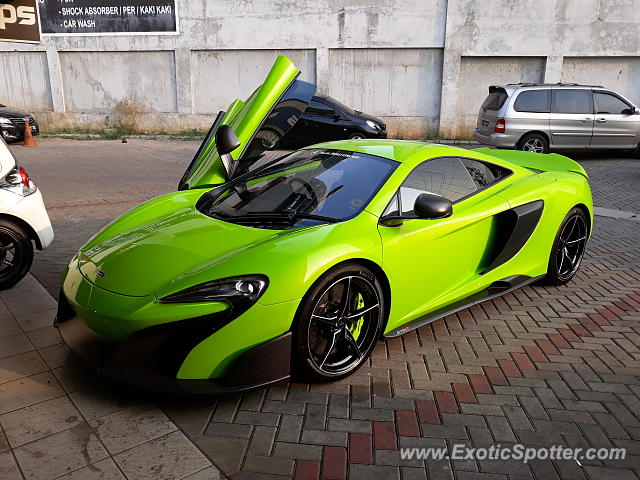 Mclaren 675LT spotted in Serpong, Indonesia