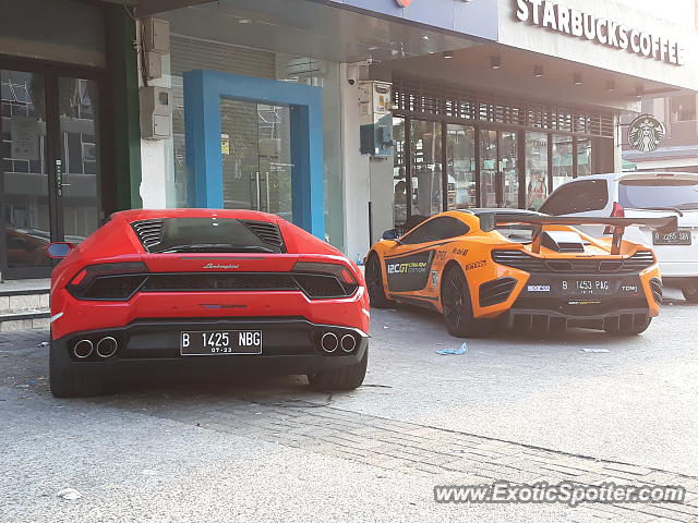 Lamborghini Huracan spotted in Jakarta, Indonesia