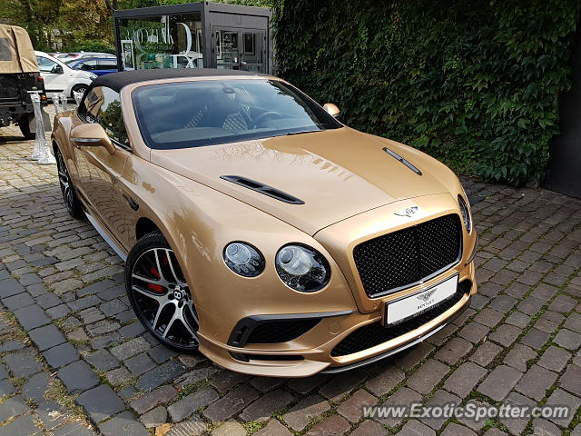 Bentley Continental spotted in Warsaw, Poland