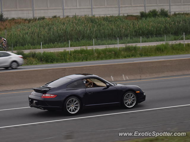 Porsche 911 spotted in Toronto, Canada