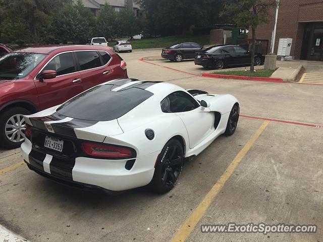 Dodge Viper spotted in Dallas, Texas