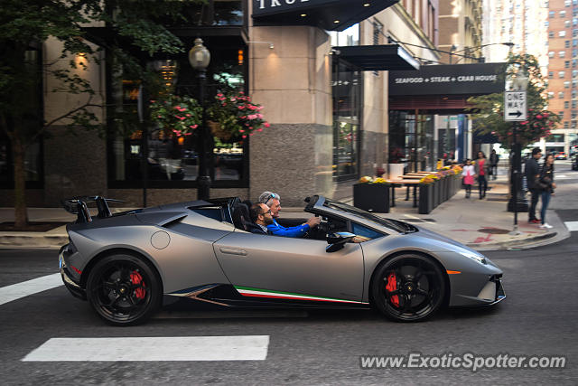 Lamborghini Huracan spotted in Chicago, Illinois