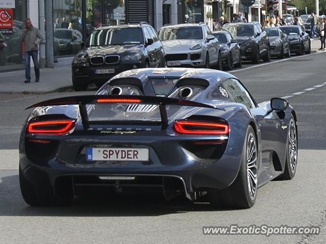 Porsche 918 Spyder spotted in Heist, Belgium