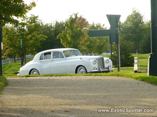 Bentley Continental spotted in Columbus, Ohio