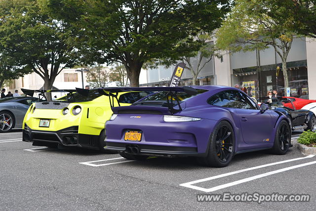 Porsche 911 GT3 spotted in Manhasset, New York