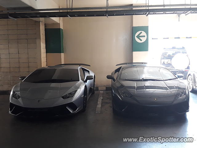 Lamborghini Huracan spotted in Jakarta, Indonesia