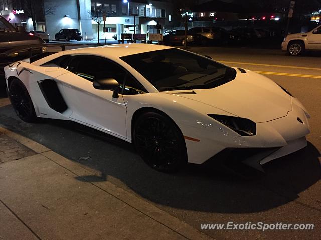 Lamborghini Aventador spotted in Cincinnati, Ohio