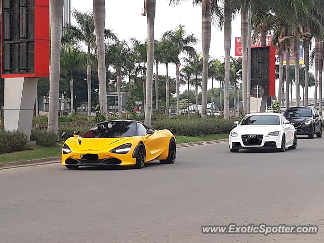 Mclaren 720S spotted in Jakarta, Indonesia