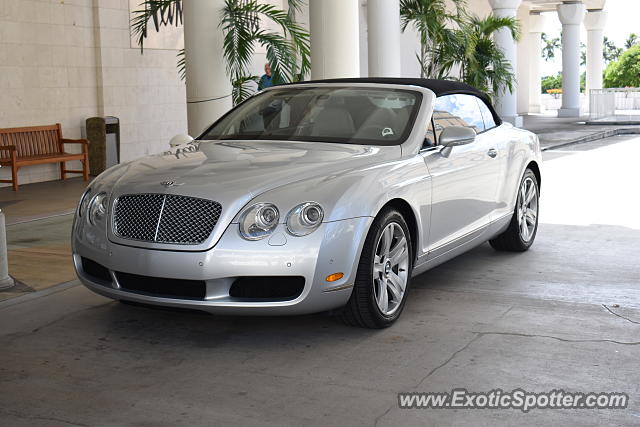 Bentley Continental spotted in Honolulu, Hawaii