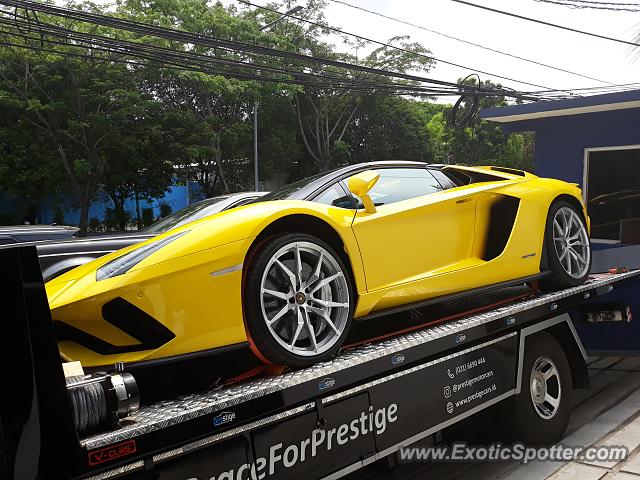 Lamborghini Aventador spotted in Jakarta, Indonesia