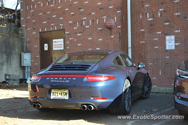 Porsche 911 spotted in Summit, New Jersey