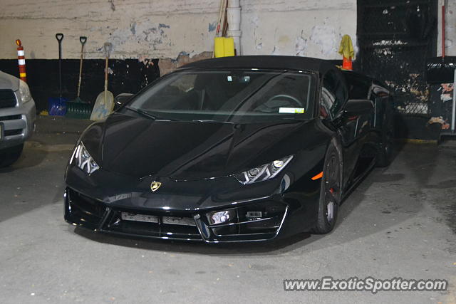 Lamborghini Huracan spotted in Manhattan, New York