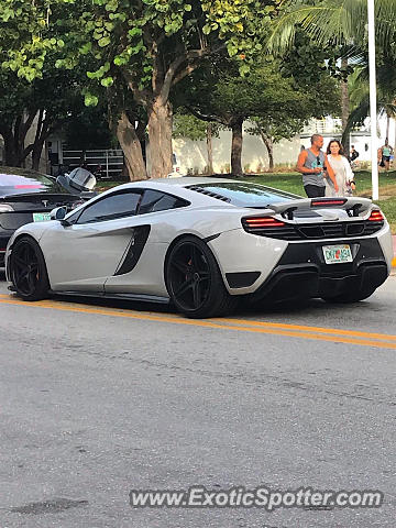 Mclaren MP4-12C spotted in Miami, Florida