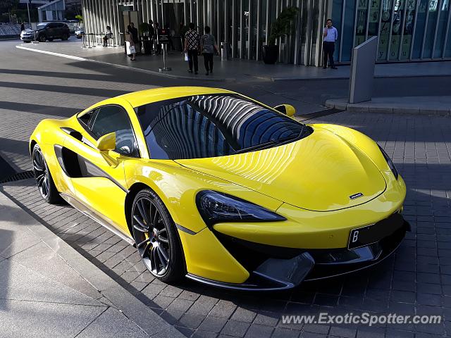 Mclaren 570S spotted in Jakarta, Indonesia