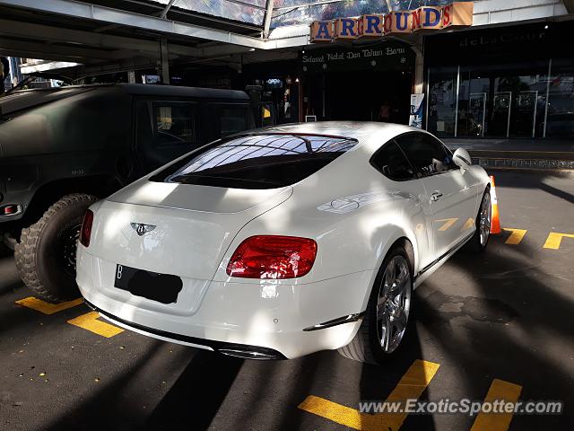 Bentley Continental spotted in Jakarta, Indonesia