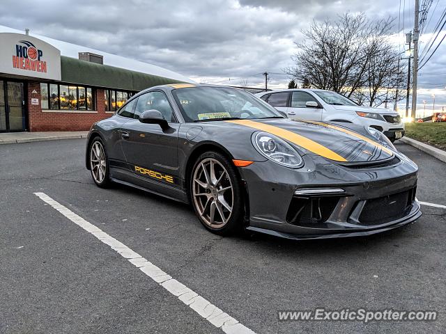 Porsche 911 GT3 spotted in Bridgewater, New Jersey