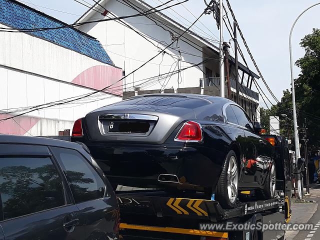 Rolls-Royce Wraith spotted in Jakarta, Indonesia