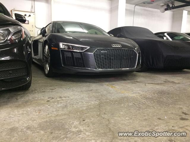 Audi R8 spotted in Lower Manhattan, New York