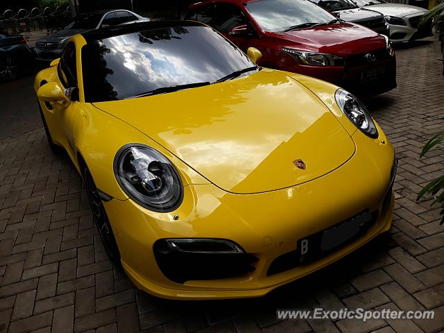 Porsche 911 Turbo spotted in Jakarta, Indonesia