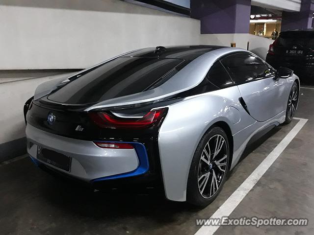 BMW I8 spotted in Jakarta, Indonesia