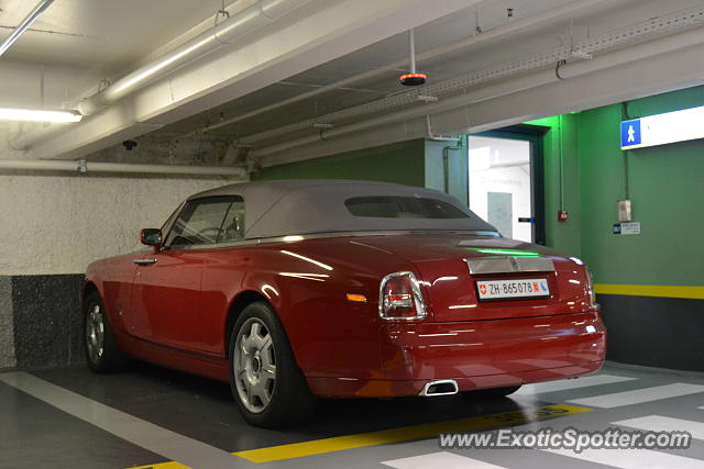 Rolls-Royce Phantom spotted in Paris, France