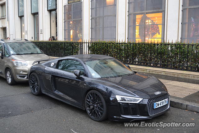 Audi R8 spotted in Paris, France